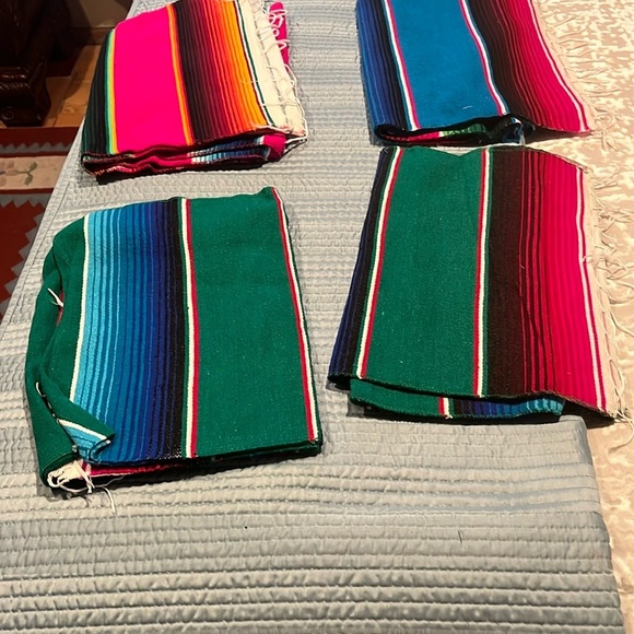 Colorful Striped Kitchen Linens Set - Picture 1 of 4